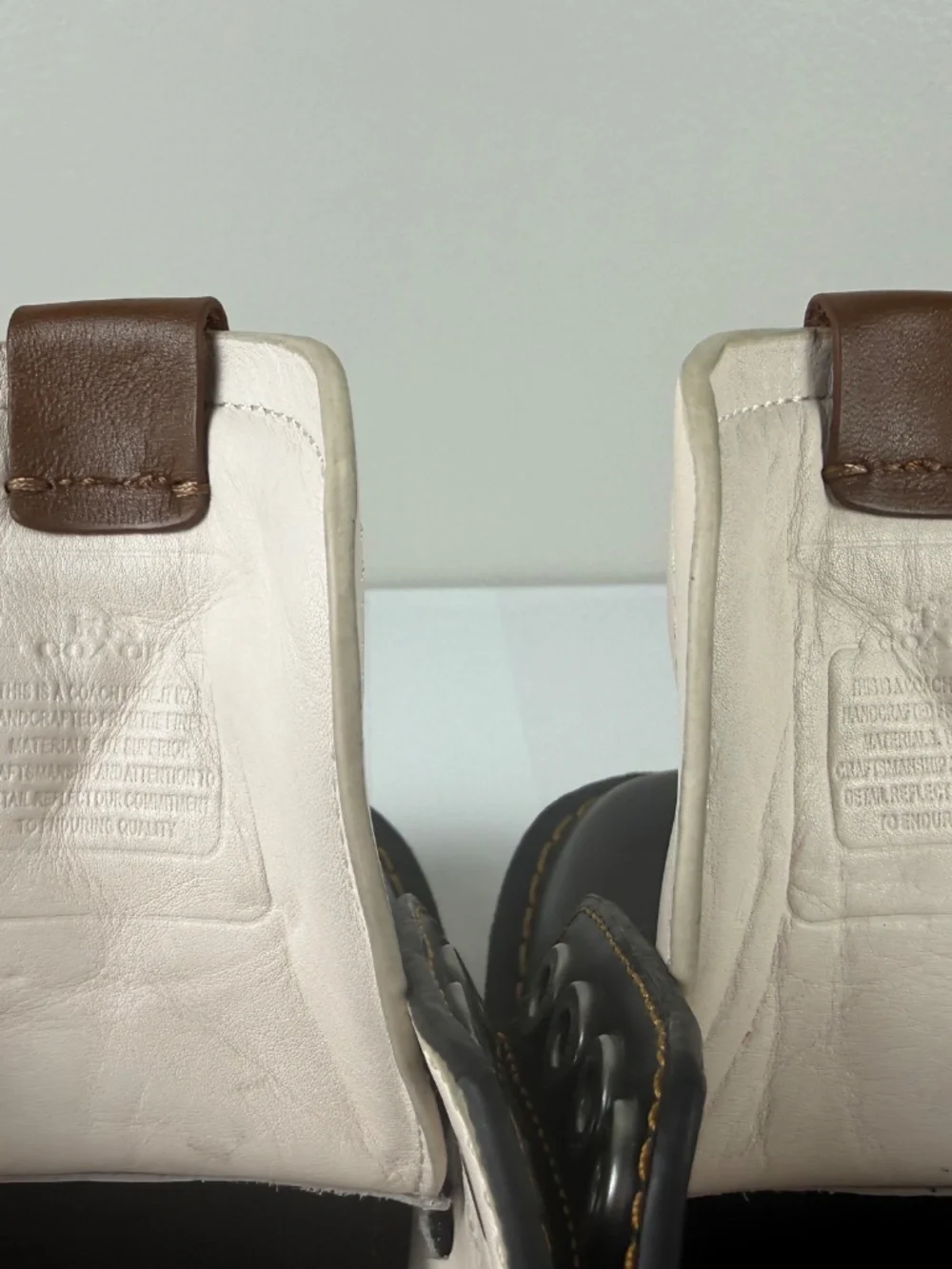 Men's Leather Vintage Coach Shoes - Picture 8 of 12
